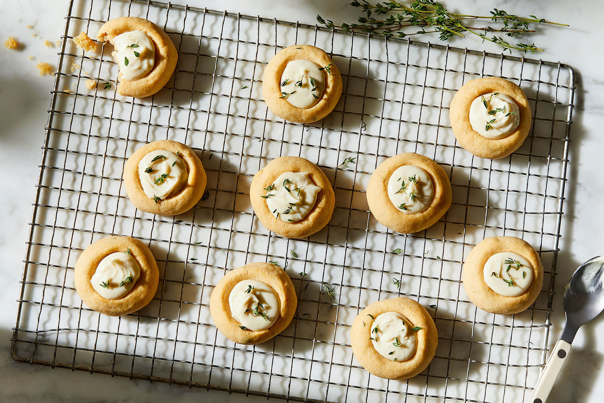 Goat Cheese & Thyme Snacking Cookies | Vermont Creamery