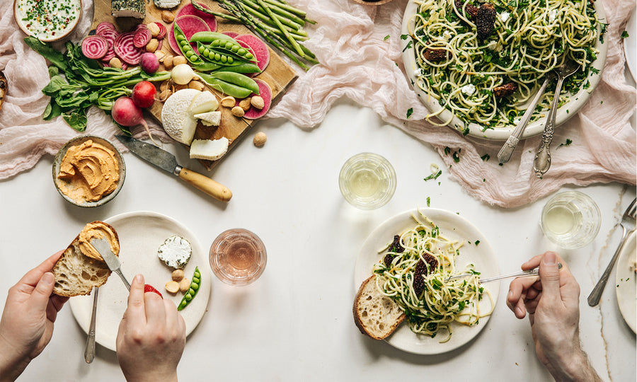 How to Host A Spring Brunch