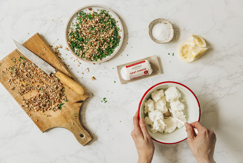 Herb & Nut Cheeseball